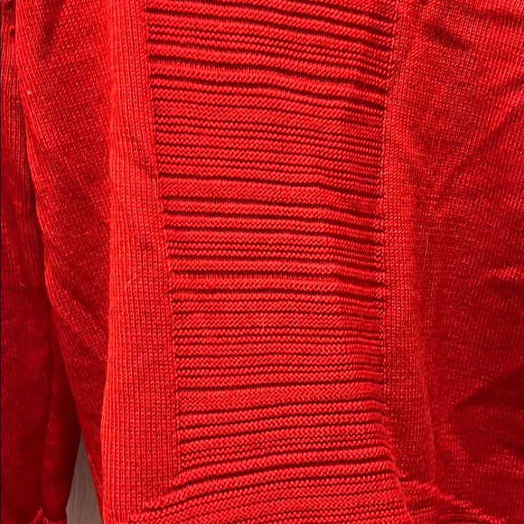 Calvin Klein sweater - Picture 3 of 3